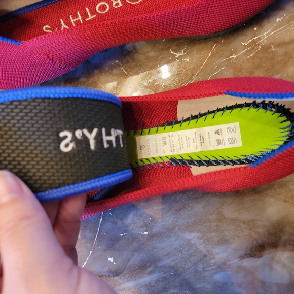 "The Point" Chile Red Rothy's - Picture 3 of 5